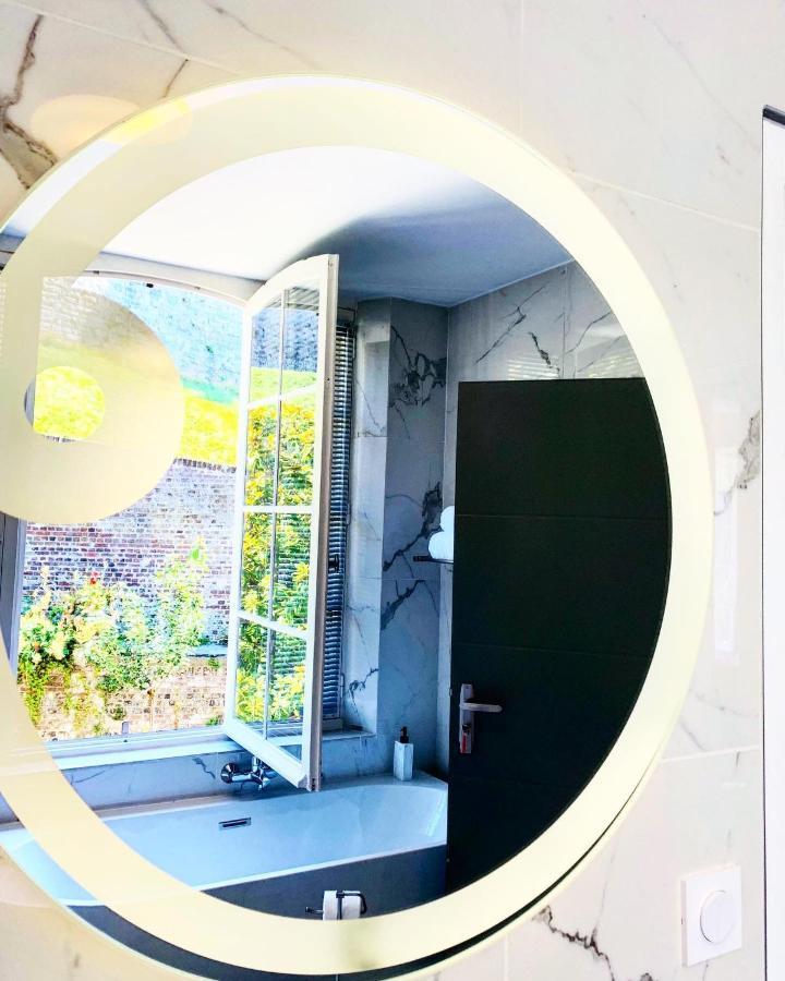 دْييب Villa Castel Chambres D'Hotes B&B الغرفة الصورة