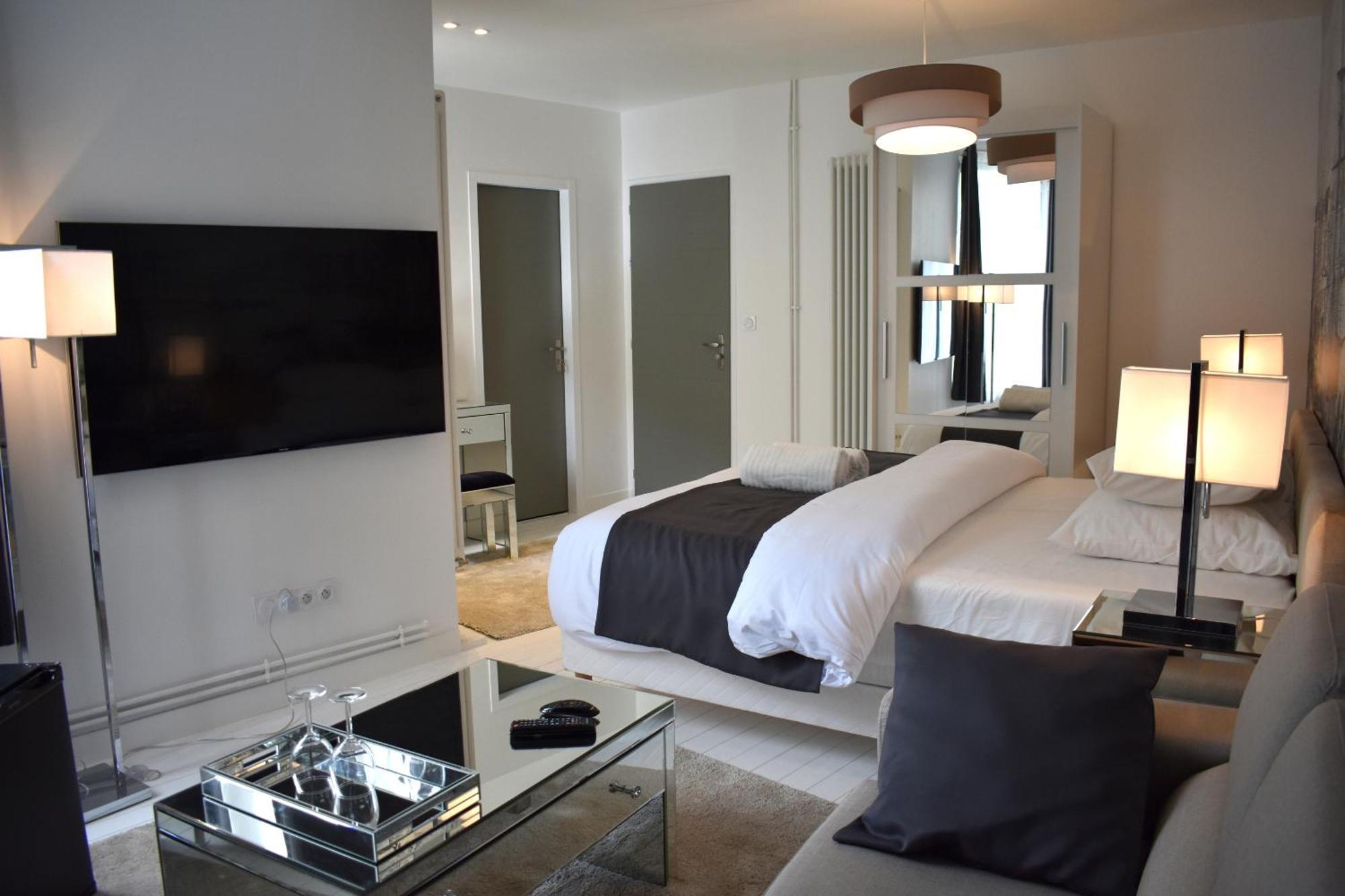 دْييب Villa Castel Chambres D'Hotes B&B المظهر الخارجي الصورة