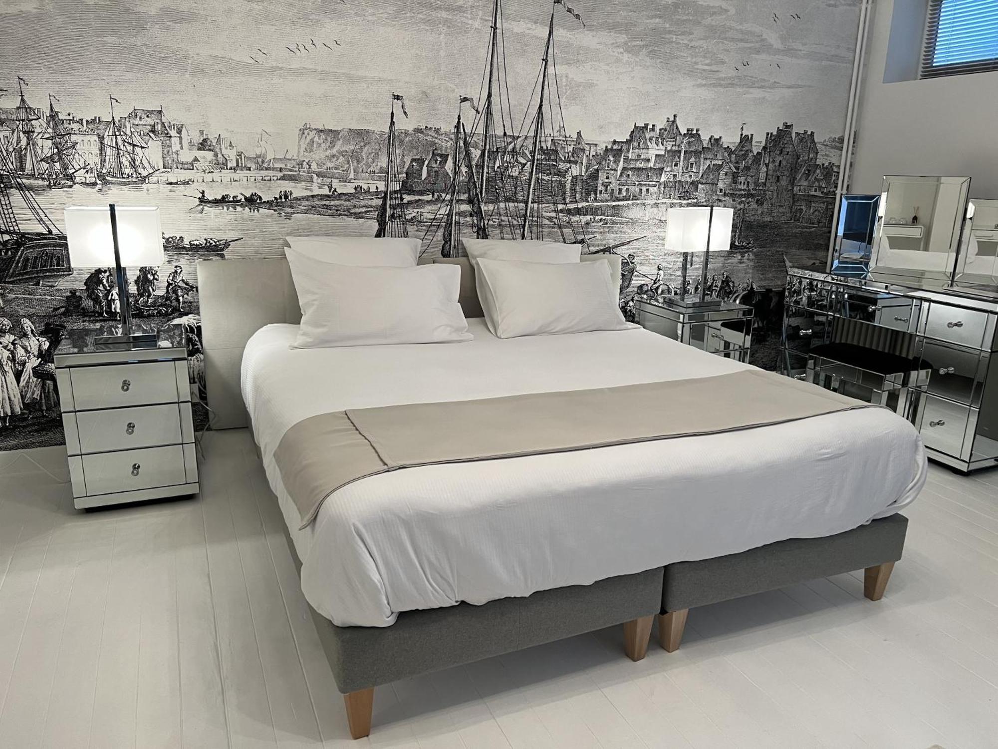 دْييب Villa Castel Chambres D'Hotes B&B الغرفة الصورة